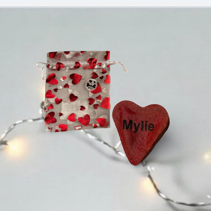 grosses personalisiertes Herz ♥️ im Valentinsorganzasäckchen